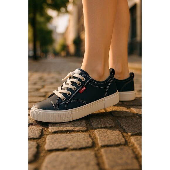 Levi's Kids Anikin C CVS  Durable Canvas NAVY BLUE Lowtop Unisex Sneaker Shoe 7M - Picture 11 of 13